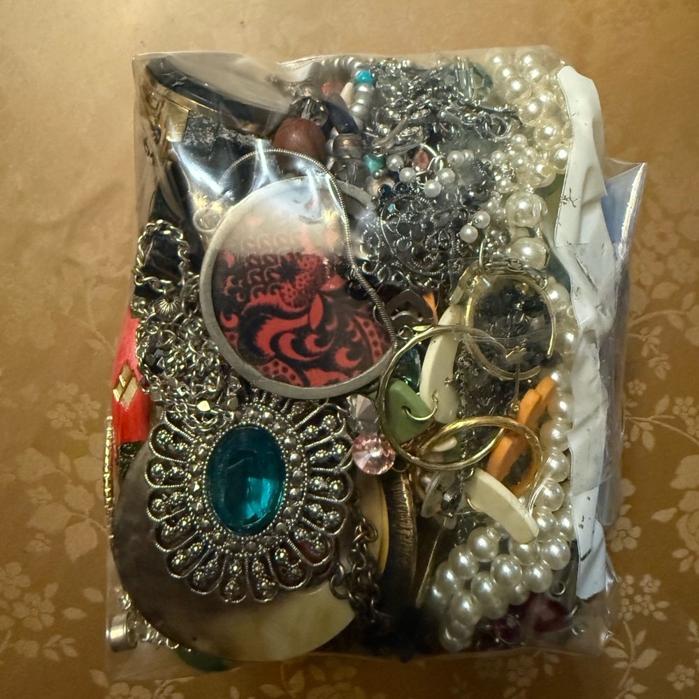 Mixed Jewelry Lot / Mystery Bag – Vintage & Modern – AS IS